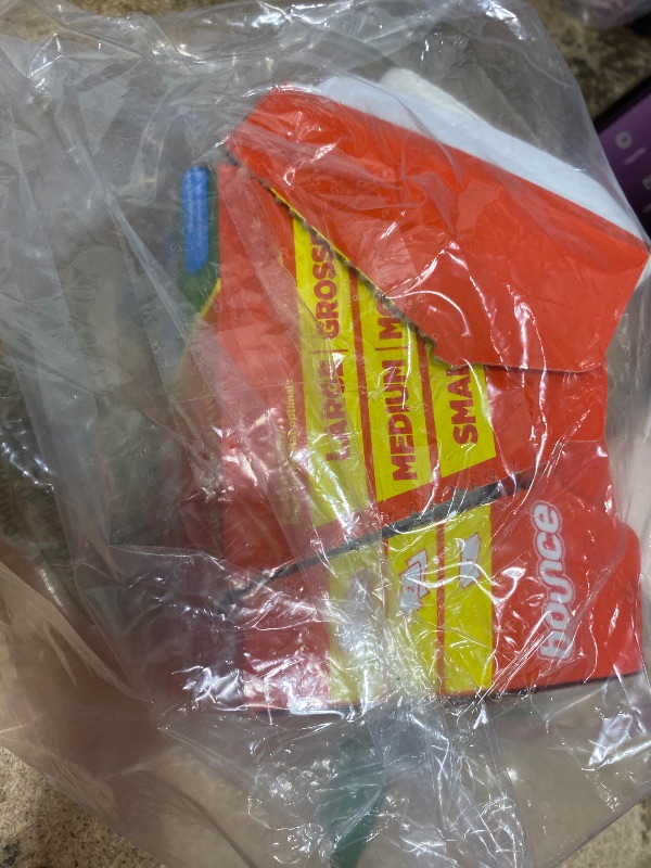 Photo 1 of ***DAMAXED BOX, ITEM NEW**
Bounce Fabric Softener Sheets, Outdoor Fresh Scent, 240 Count