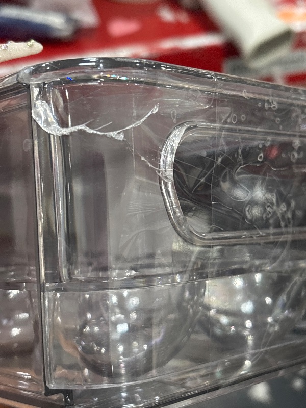 Photo 1 of ***SLIGHT CHIP*****

Copco Egg Storage Drawer with Removable Lid and Flat Top For Stacking and Space Saving, Holds 14 Medium, Large, XL, or Jumbo Eggs, Handle for Easy Transport, Clear