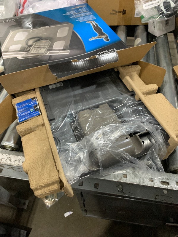 Photo 1 of OMRON Body Composition Monitor & Scale – Track Skeletal Muscle Mass Loss/Gain, Weight (up to 330 pounds), Visceral Fat, BMI and More (Non-Bluetooth)