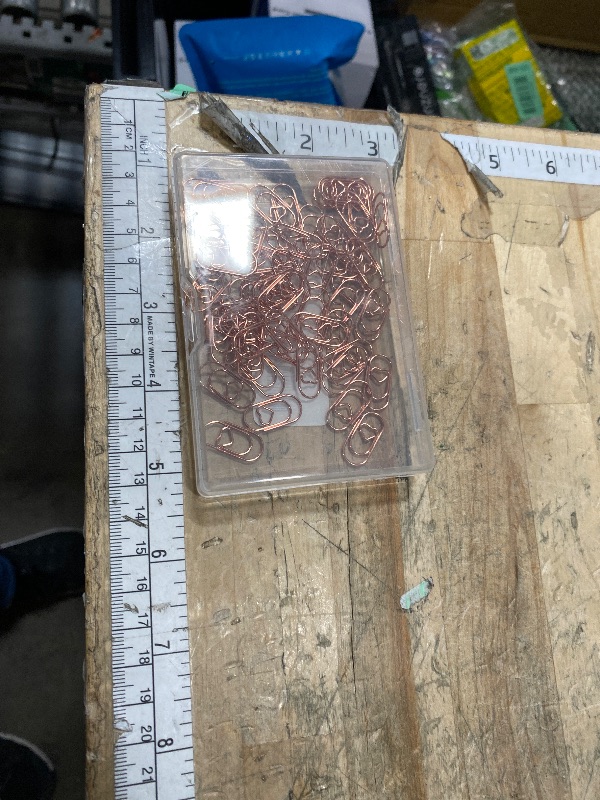 Photo 1 of  Ymap Inc  (UNKNOW  THE Pcs)Rose Gold Heart Paper Clips, Small Cute Paperclip Wedding Invitation Accessories Aesthetic Paper Holder for Office Supplies DIY Home Craft Decorative