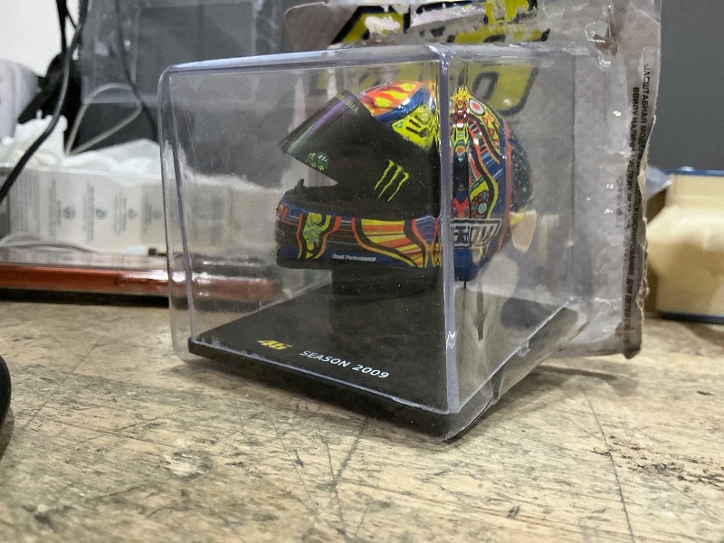 Photo 1 of - Valentino Rossi Moto GP Season 2009 1/5 Scale Helmet Compatible with Yamaha YZR-M1 - CR006