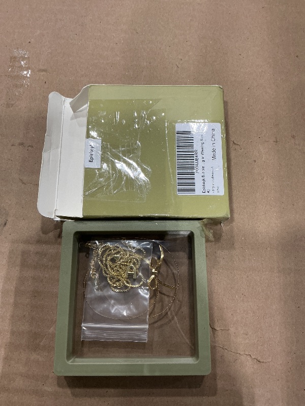 Photo 1 of “A” letter necklace with bracelet 