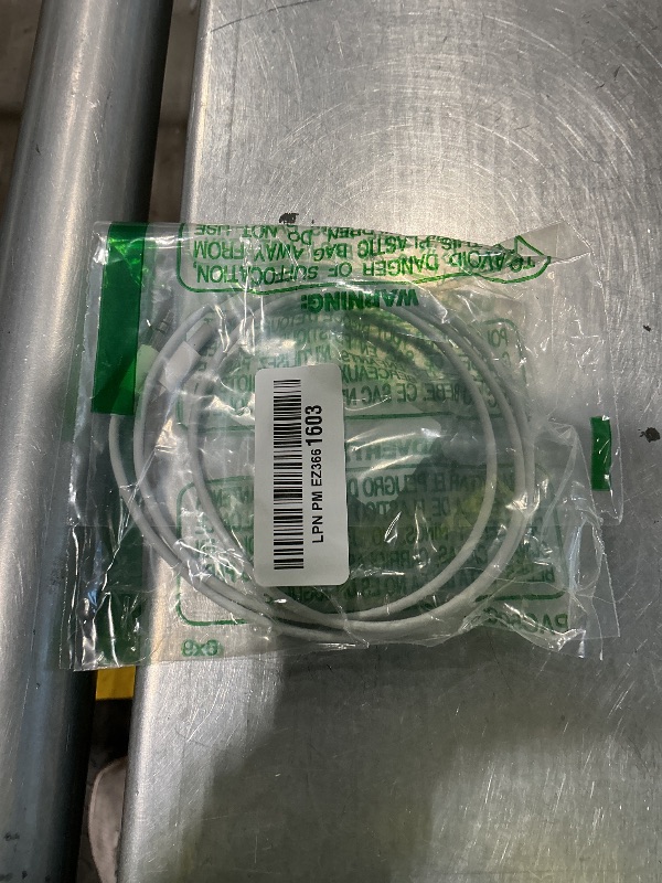 Photo 1 of (Apple MFi Certified) iPhone AUX Cord,Lightning to 1/8 Inch Audio Cable,3.3ft, Headphone Jack Adapter Male Aux Stereo Audio Cable Compatible for iPhone 14/13/12/11/XR/X/8/7 (White)