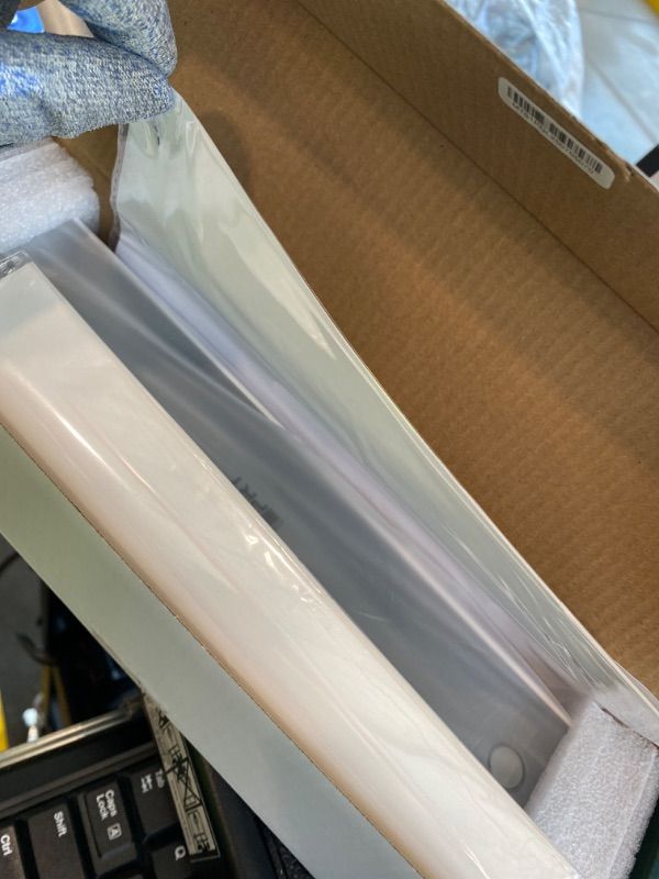 Photo 1 of *Untested*
iDPRT Portable Printer Wireless for Travel - Bluetooth Mobile Printer Support for 8.5"x11" US Letter, Inkless Compatible with iOS, Android, Laptop for Office, Car and Home (300DPI, White)