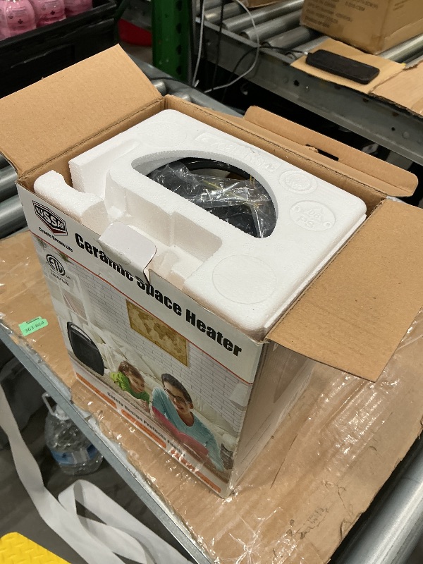 Photo 1 of **DOES NOT WORK**
GiveBest Portable Electric Space Heater, 1500W/750W Ceramic Heater with Thermostat, Heat Up 200 Square Feet in Minutes, Safe and Quiet for Office Room Desk Indoor Use