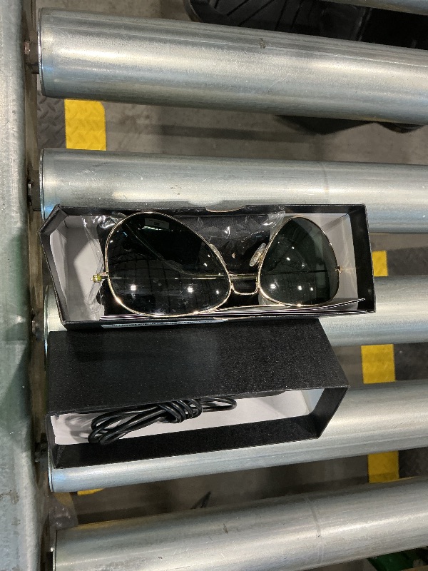 Photo 1 of ***MINOR DAMAGE*** LUENX Aviator Sunglasses for Mens Women Polarized Gradient Brown Lens Metal Rose Gold Frame