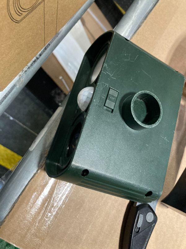 Photo 1 of ***MISSING PART*** Bird Deterrent with Flash Lights for Yard Farm Garden Patio