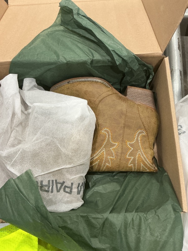 Photo 1 of **WORN** DREAM PAIRS Women's Cowboy Cowgirl Boots Embroidered Pointed Toe Low Heel Western Mid Calf Boot for Theme Party Country Concert,Size 7,Tan,DWUMMB2503