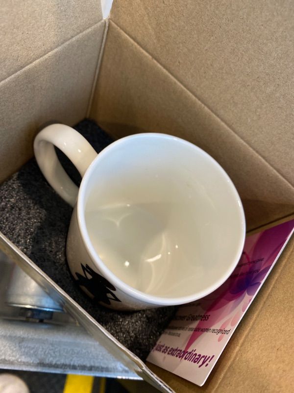 Photo 1 of *MINOR DAMAGE - USED*
oosofitt Birthday Gifts for Mom with QR Code, Color Changing Coffee Mom Mug, Mugs Gift for Women with Daily Update Moment, Tree of Life Best Ever Mug Gifts for Mothers/Mama/Grandma from Daughter/Son