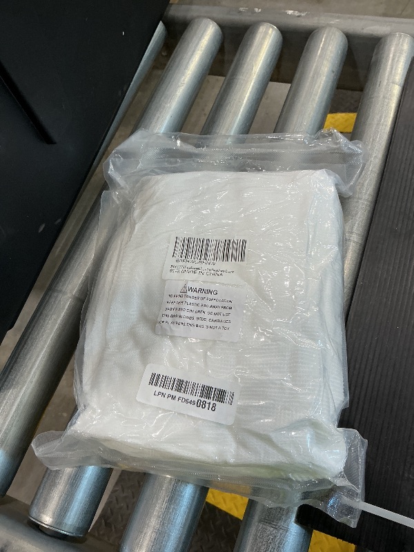 Photo 1 of 1000 Sqft (After Stretched with Holes) Giant Spider Web Halloween, Stretchy Spider Web Halloween Decorations, Cut-Your-Own Gauze Beef Netting Roll Spider Web for Yard Party Decor (White)