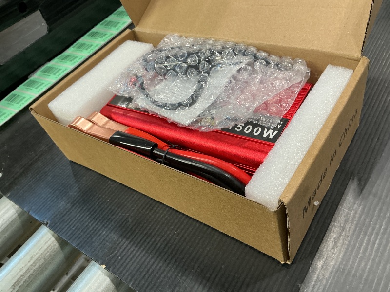Photo 1 of 1500w Power Inverters Car Inverter 12v to 110v 12v Power Inverter 700W/1500W (Peak)