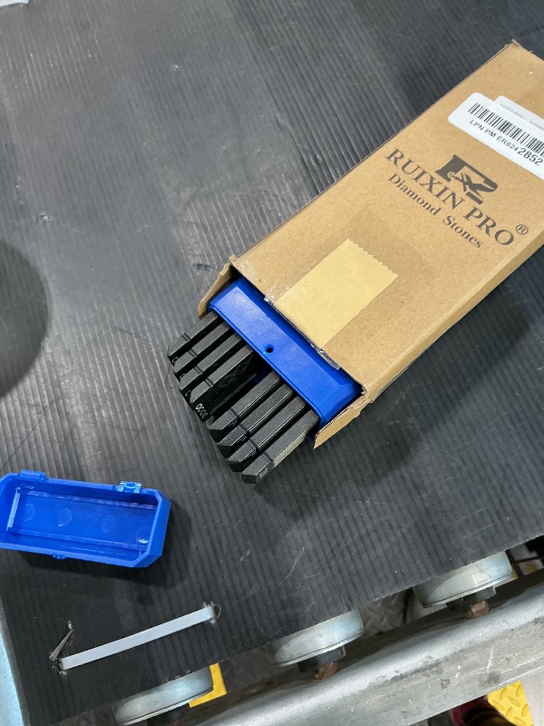 Photo 1 of **missing 1**RUIXIN PRO 8 Pcs Diamond Knife Sharpening Stones for RUIXIN PRO RX-008 RX-009 Knife Sharpener Fixed - Angle Kit, Professional Whetstone Set With Base: 200/400/800/1200/3000/5000/7500/10000 Grit