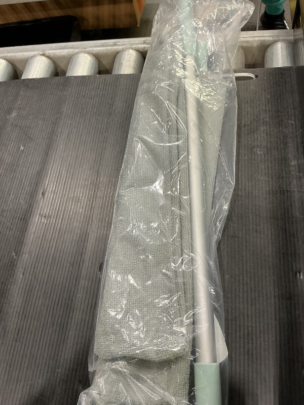 Photo 1 of ***MISSING PIECE*** Retractable Gap Dust Cleaner, Long Handle CleaningTool with 3 Washable Microfiber Dusting Cloths, Duster Brush for Cleaning Under Appliances