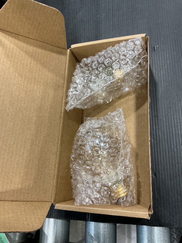 Photo 1 of ***READ CLERK NOTES*** UNILAMP Edison Bulbs 40 Watt, Vintage Light Bulbs, A19 Antique Incandescent Light Bulbs, E26 Dimmable Decorative Light Bulb, Warm White 2700K, 110-130V, 2 Pack