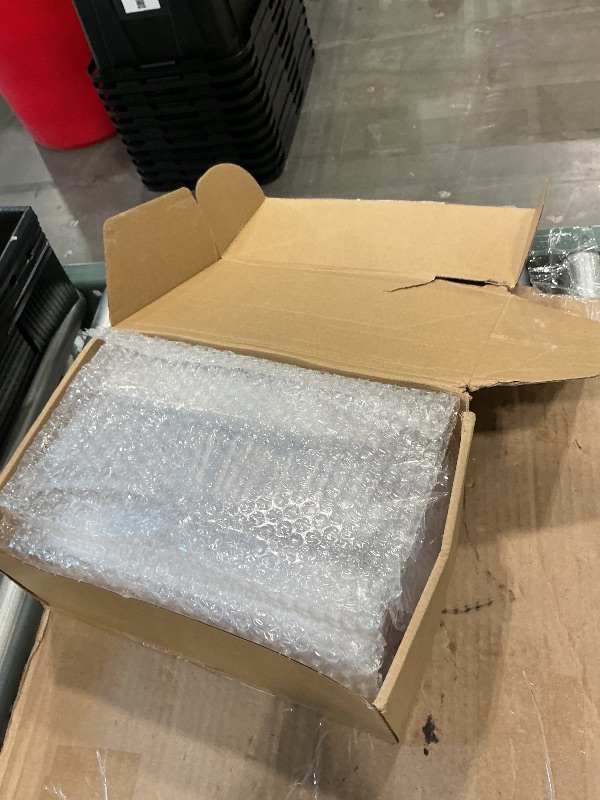 Photo 1 of 100 Pack 5 oz Plastic Dessert Cups with Lids & Spoons – Mini Parfait & Appetizer Cups, Dessert Shooter Cups – For Party, Wedding, Birthday, Pudding, Mousse, Ice Cream – BPA-Free, Recyclable, Clear