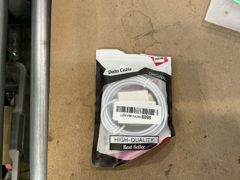 Photo 1 of [Apple MFi Certified] Apple Lightning to HDMI Cable Adapter for iPhone to TV, 1080P Digital AV Adapter Sync Screen Connector Compatible for iPhone 14 13 12 11 Pro Max XS XR X 8 to TV Projector Monitor