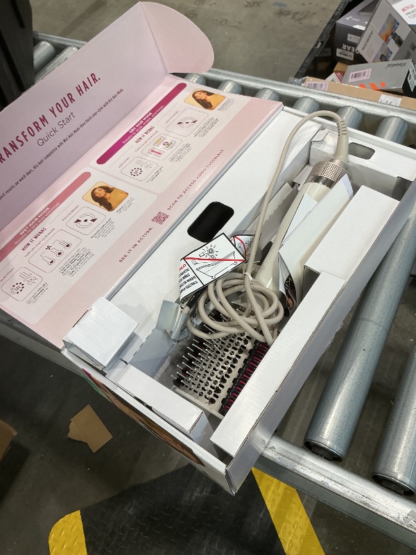 Photo 1 of **MINOR DAMAGE**
Shark HT212 SmoothStyle Heated Comb + Blow Dryer Brush with Heat Resistant Storage Bag, Dual Mode, for All Hair Types, Silk