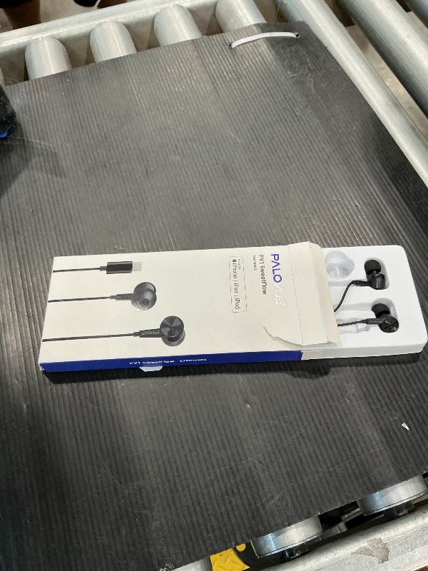 Photo 1 of **MINOR DAMAGE - USED**
PALOVUE iPhone Headphones Earbuds Earphones wtih Lightning Connector Apple MFi Certified Compatible 14 13 12 11 Pro Max X XS XR 8 7 Plus with Microphone Controller SweetFlow Black