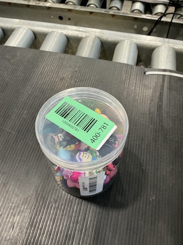 Photo 1 of ***MISSING PIECES*** 50Pcs 3D Random Silicone Focus Beads for Pen, Non-Repeat Cartoon Cute Focus Beads for Keychain Making Necklace and Bracelets Craft