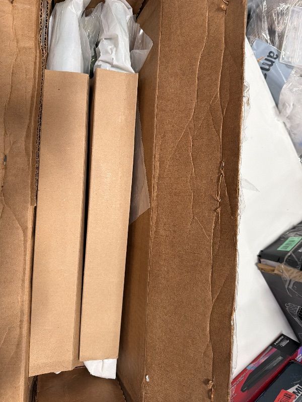 Photo 1 of ***SEE NOTES*** PARTIAL SET 
Rough Country 3.5" Bolt-On Lift Kit w/N3 Struts for 2005-2023 Tacoma - 74231RED