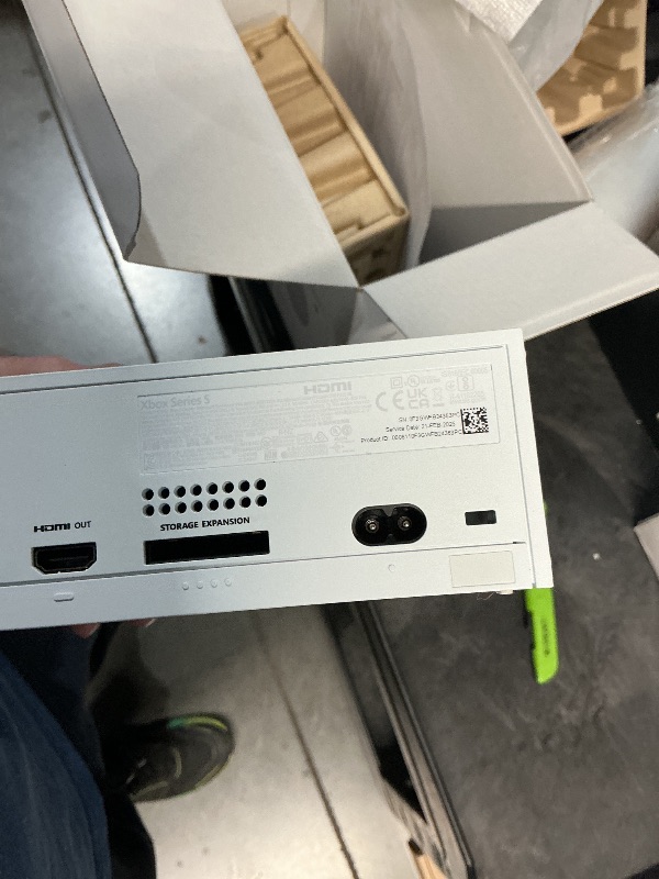 Photo 1 of ***nonfuctional/parts only/Console only****Xbox Series S - All Digital Gaming Console - 512GB SSD