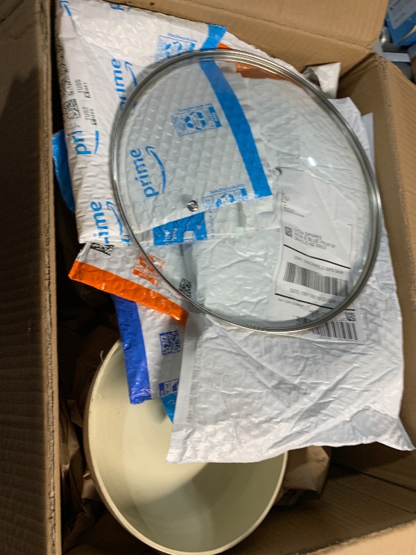 Photo 1 of ***(HEAVILY USED/MAJOR DAMAGE)***SENSARTE 14-Piece Ceramic Non Stick Induction Cookware Set, Non Toxic Healthy Non Stick Kitchen Cooking Pots and Frying Pans Set, PFAS PTFE PFOA PFOS Free, Ceramic White