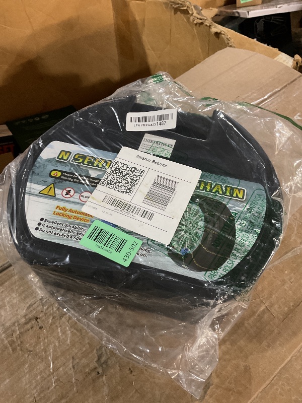 Photo 1 of * factory sealed *AutoChoice AutoFixing Snow Chains Tire Chains For Cars Suv Pickup Trucks, 3.7mm Twisted Alloy Steel, Fast 1-Min Install, Contains Titanium for Wear Resistance, Set of 2(HLN120)