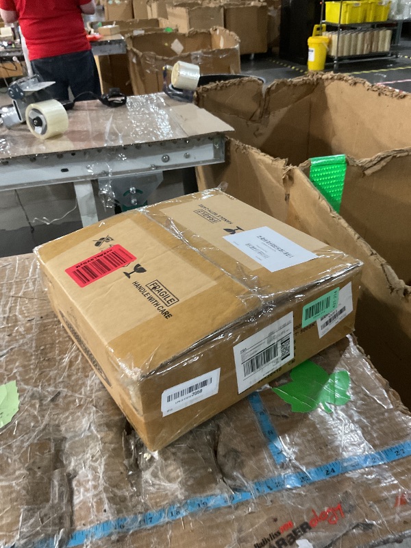 Photo 1 of ***PARTIAL SET - PRICE ADJUSTED***
Gugsey LED High Bay Light, 200W 28000lm 5000K High Bay Led Shop Light with Plug 5' Cable and Hook Ring, UFO High Bay Led Lights for Garage Gym Warehouse Workshop