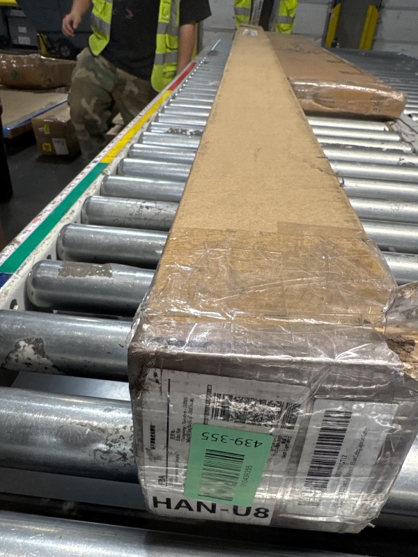 Photo 1 of (6-Pack) 8ft LED Shop Light Fixture, 120W 19500LM 6000K, Cold White, U Shape, Clear Cover, Hight Output, Linkable Shop Lights, T8 LED Tube Lights, 8 Foot Ceiling Lights for Garage, Plug&Play