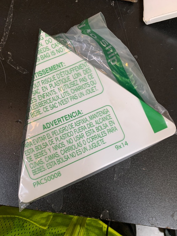 Photo 1 of Pill Counter Tray, Triangular Pill Counting Tray with Spatula, Pharmacy Counting Tray for Sorting Tablets