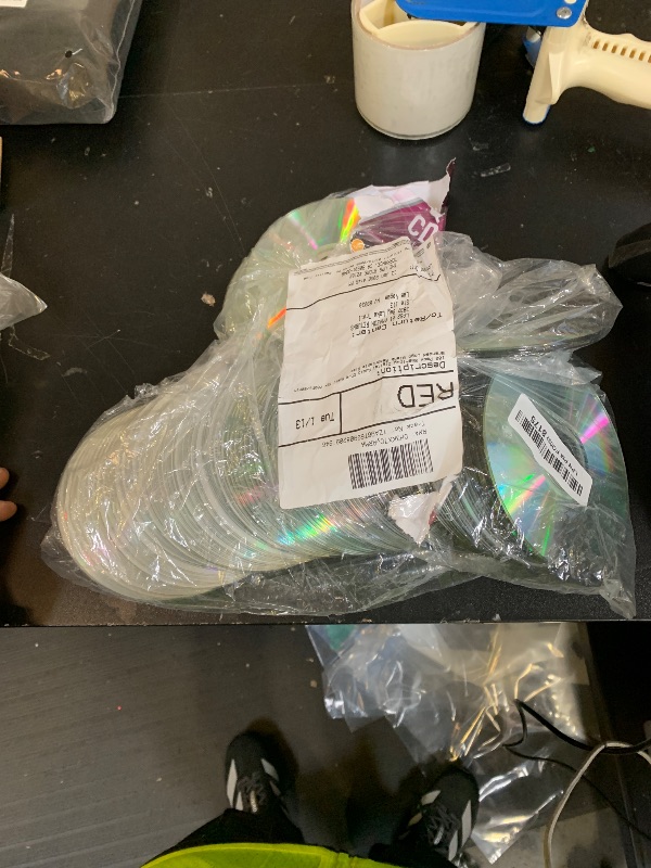 Photo 1 of 100 Pack Smartbuy Digital Audio CD-R Music 52X 700MB/80Min Branded Logo Blank Recordable Disc