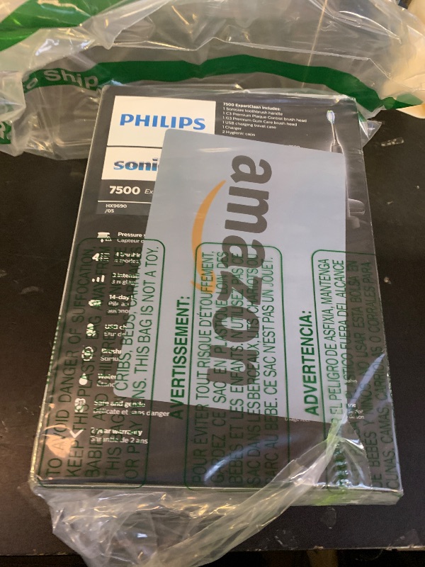 Photo 1 of Philips Sonicare ExpertClean 7500 Black, Rechargeable Electric Power Toothbrush, HX9690/05