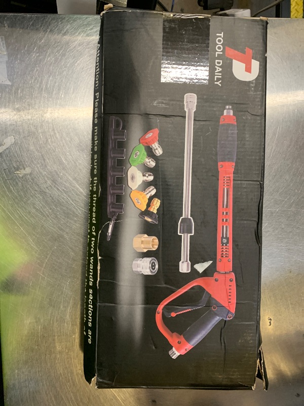 Photo 1 of Tool Daily Deluxe Pressure Washer Gun, with Replacement Wand Extension, 5 Nozzle Tips, M22 Fitting, 40 Inch, 5000 PSI