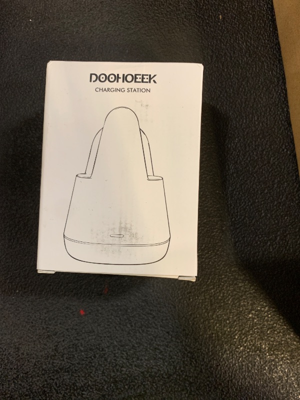 Photo 1 of Doohoeek Charging Dock for Meta Ray-Ban Glasses, Scratch-Proof & Weighted Base Charging Station for Oakley Meta Glasses, AI Glasses Charger for Wayfarer, Skyler, Headliner & HSTN