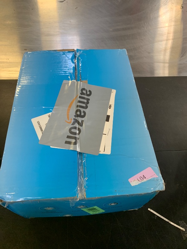 Photo 1 of 100 Count 22” x 22” Super Absorbency Disposable Underpads, Leakproof Quick Drying Disposable Pads for Baby, Puppy and Adults, Puppy Pads, Cat Pee Pads for Dogs, Potty Puppy Training Pads