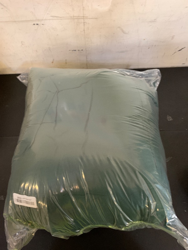 Photo 1 of ROSGONIA Queen Comforter Set Emerald Green, 3pcs (1 Boho Dark Forest Green Comforter & 2 Pillowcases), All Season Blanket Lightweight Bedspreads Quilt