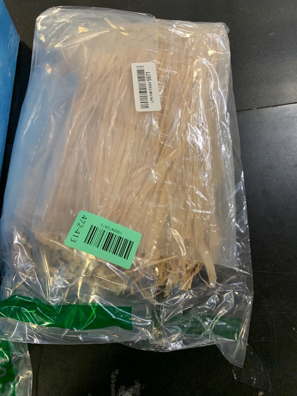 Photo 1 of 10 Pieces Scarecrow Straw Kit Scarecrow Costume Accessories Raffia Grass Bundle Dry Straw Party Accessory Halloween Decoration