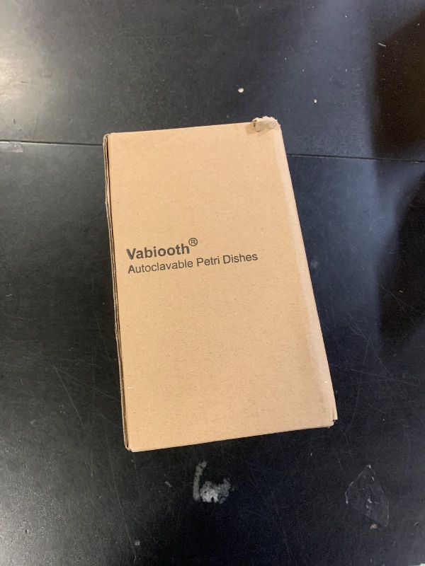 Photo 1 of [Autoclavable] 10 Packs Sterile Thick Plastic Petri Dishes with Lid, Vabiooth 90mm Dia x 15mm Deep Clear 3 Vents Petri Dish for Lab Science Experiment, Non-Fragile, Scratch-Resistant