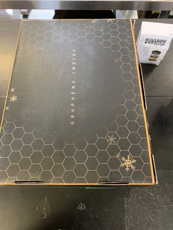 Photo 1 of Wulcea Women Heated Jacket Battery Pack Included Rechargeable 12v 7.4v Waterproof Fleece Coat Winter Warm Puffer Clothing Apparel Electric USB Self Soft Shell Thermal Vest Hood Long Rain Parkas