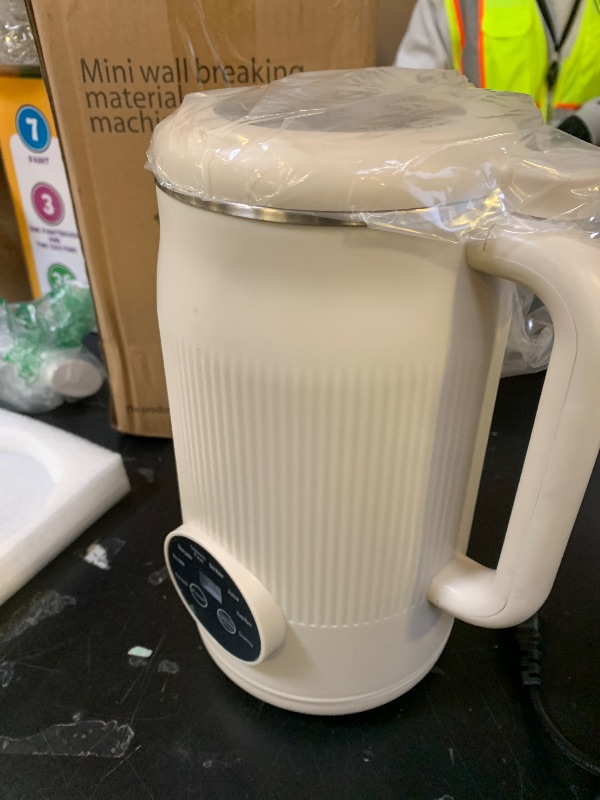 Photo 1 of I8 in 1 Nut Milk Maker, Soy milk Machine Maker 40oz Homemade Almond, Oat, Coconut, Plant Based and Non Dairy Beverages, Automatic Soybean Machine With Delay Start/Keep Warm/Boil Water/Self-Cleaning