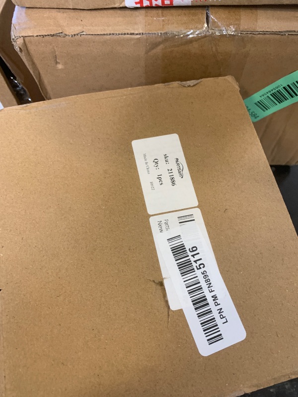 Photo 1 of Partsam 2pcs Waterproof Square Led Trailer Light Kit Red LED Stop Turn Tail License Brake Running Light Lamp w Steel Mounting Boxes License Bracket for Under 80" Trailer Boat Truck IP68 DOT Approved