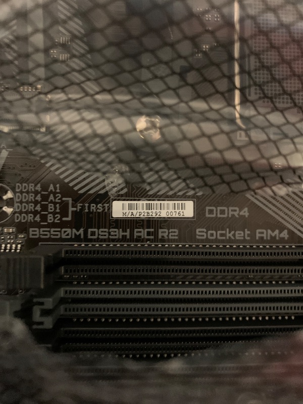 Photo 1 of GIGABYTE B550M DS3H AC R2 AMD AM4 Motherboard, Micro-ATX, DDR4, Dual M.2, SATA 6Gb/s, WIFI5, Realtek GbE LAN, PCIe 4.0
