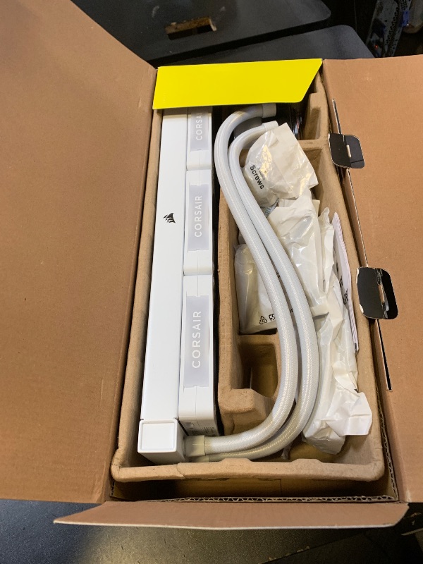 Photo 1 of CORSAIR iCUE Link Titan 360 RX LCD Liquid CPU Cooler – 360mm AIO – Low-Noise – FlowDrive Cooling Engine – Intel LGA 1851/1700, AMD AM5/AM4 – 3X RX120 RGB Fans – iCUE Link System Hub Included – White