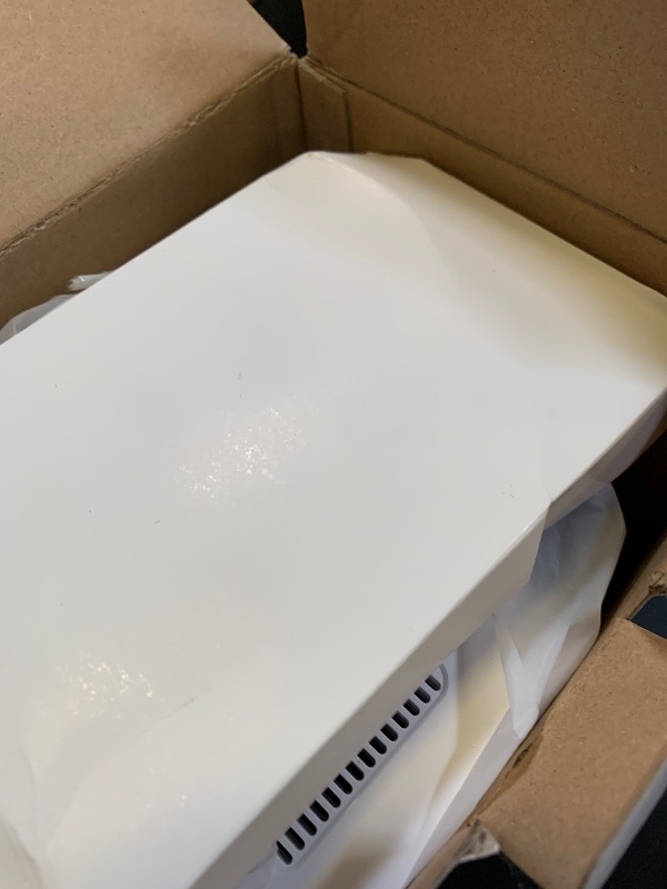 Photo 1 of ?Auto Focus&1080P?Magcubic Mini Smart Projector with 4K Support, Portable Projector with Wifi and Bluetooth, 5W Speaker, Built in Apps, Voice Control, Outdoor Movie Projector