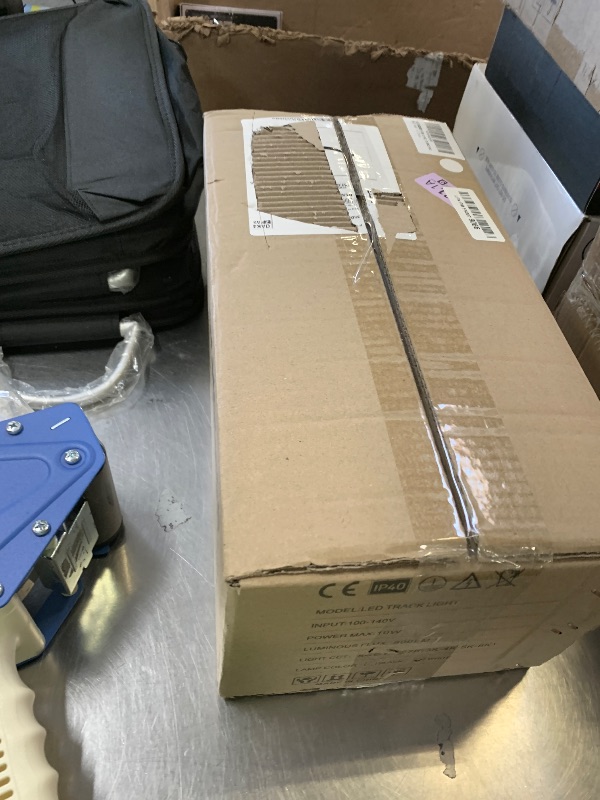 Photo 1 of VANoopee 12 Pack 5-Color LED Track Lighting Heads H Type Track Light Heads Dimmable, 2000K 3000K 4000K 5000K 6000K Adjustable, Flicker Free CRI90+ 24° 10W 800lm, White