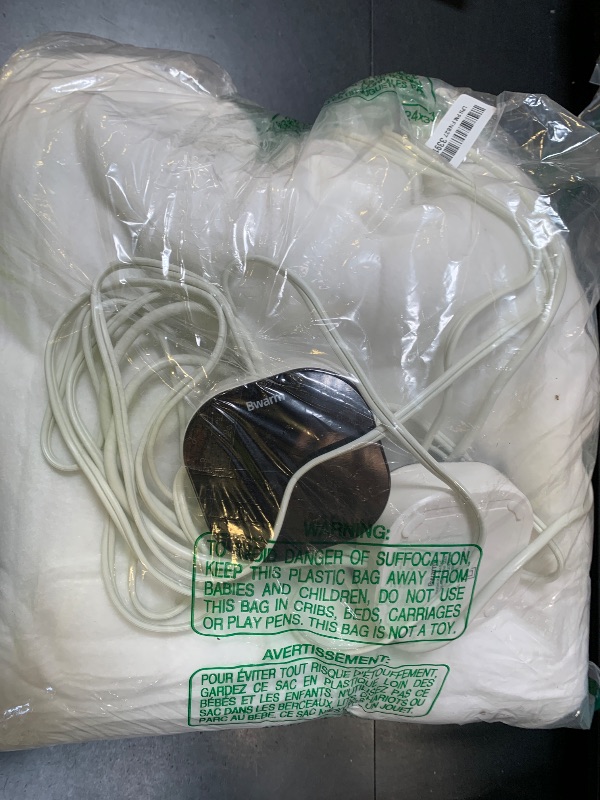 Photo 1 of Bwarm Multizone Heated Mattress Pad King, Electric Mattress Pad Sherpa Fleece Bed Warmer with 9 Heat Settings, 1-12 Hours Auto Off Deep Pocket, Machine Washable, Wave White King 78" x 80"