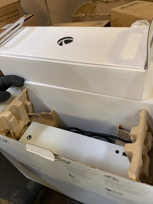 Photo 1 of Xbox Series S - All Digital Gaming Console - 512GB SSD - Includes Wireless Controller - 120FPS (Renewed Premium)