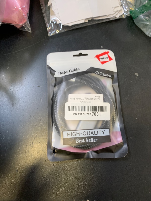 Photo 1 of [Apple MFi Certified] Apple Lightning to HDMI Cable Adapter, 1080P Lightning to Digital AV Adapter Sync Screen Connector Compatible for iPhone 14 13 12 11 Pro Max XS XR X 8 to HD TV Projector Monitor