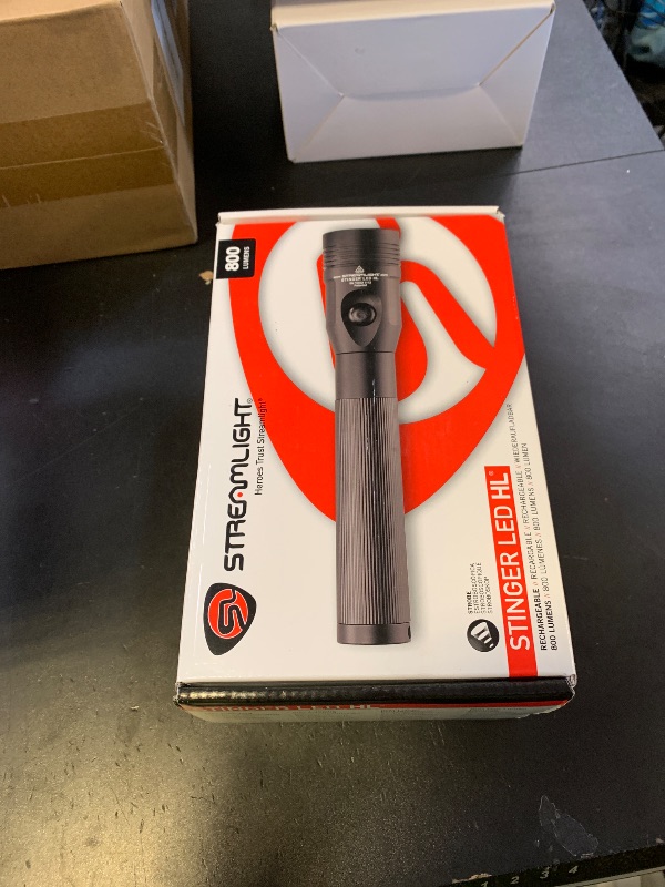Photo 1 of Streamlight 75429 Stinger 800-Lumen LED High Lumen Rechargeable Flashlight Without Charger, Black