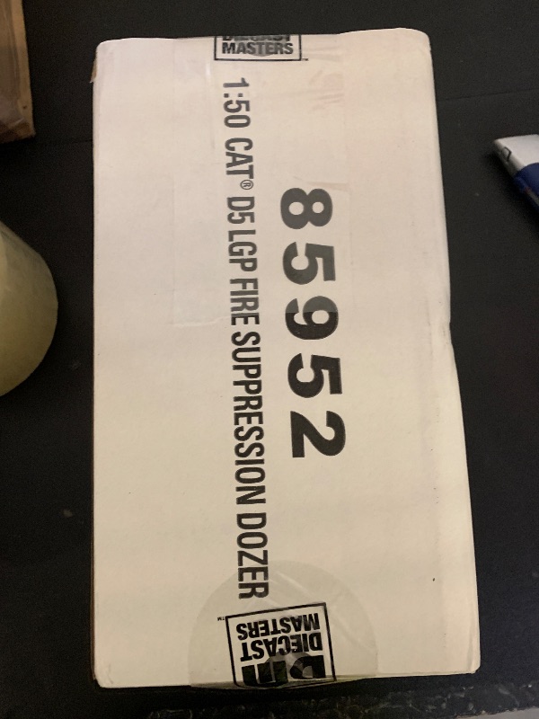 Photo 1 of 1:50 Caterpillar D5 LGP Fire Dozer - High Line Series by Diecast Masters - 85952